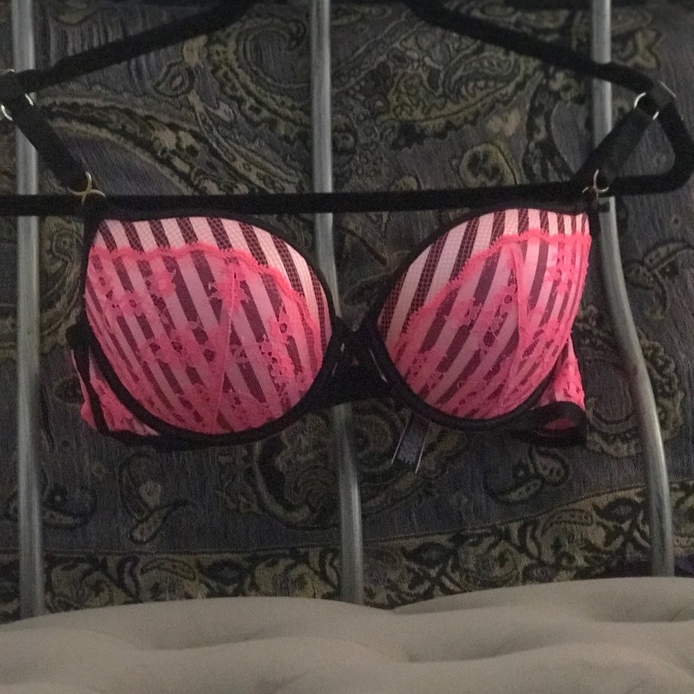 Victoria Secret Bra
